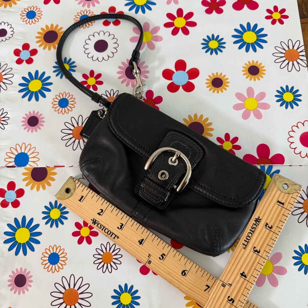 Coach Soho Black Leather Wristlet Wallet - Picture 7 of 8